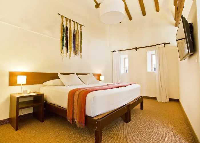Tierra Viva Centro Hotel 3*